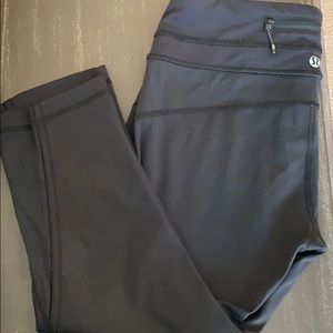 Lululemon Capri pants size 8